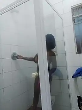 SexyAdelexx online show from December 4, 4:48 pm