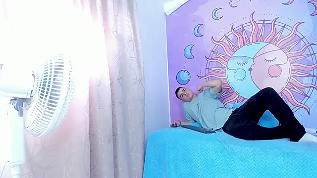 Dantee Dark online show from November 29, 7:39 pm