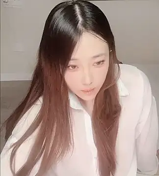 clara-cc online show from February 4, 12:55 pm