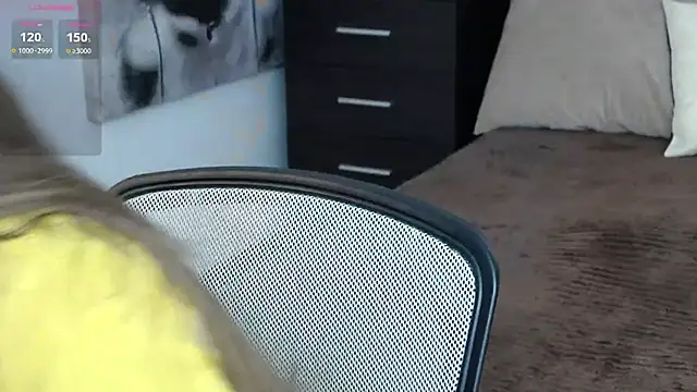 Snapshot of Brandy_Gem chatting on February 12, 7:36 am Brandy Gem online show from February 12, 7:36 am