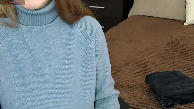 Snapshot of Brandy_Gem chatting on February 21, 7:31 am Brandy Gem online show from February 21, 7:31 am