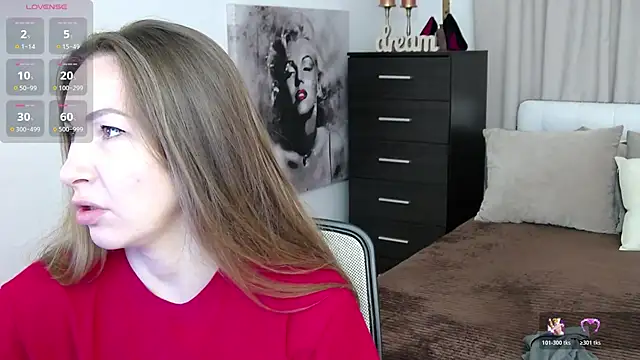 Snapshot of Brandy_Gem chatting on March 2, 7:48 am Brandy Gem online show from March 2, 7:48 am