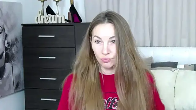 Brandy Gem online show from March 12, 8:09 am