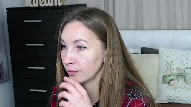 Brandy Gem online show from April 1, 6:25 am