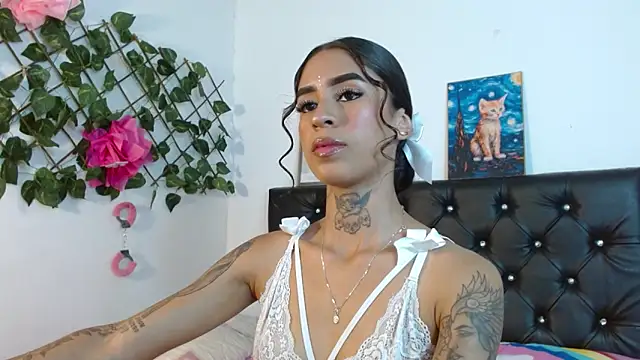 Ameliejoness  online show from February 12, 6:36 pm