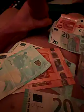 klkmam online show from November 26, 8:10 pm