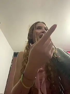 Labby18 online show from December 19, 3:24 am