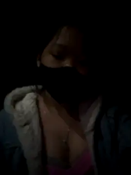 Snapshot of beba1100 chatting on November 27, 1:24 pm beba1100 online show from November 27, 1:24 pm