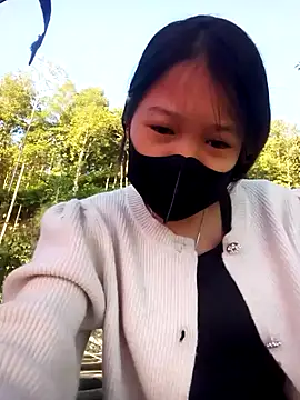 Snapshot of beba1100 chatting on November 29, 12:57 am beba1100 online show from November 29, 12:57 am