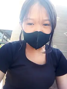 Snapshot of beba1100 chatting on December 1, 6:51 am beba1100 online show from December 1, 6:51 am