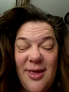 Tasmine online show from November 23, 2:39 pm