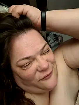 Tasmine online show from November 25, 1:22 pm