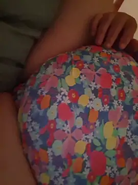 Tasmine online show from November 26, 1:45 pm