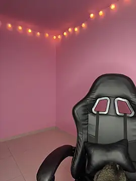 Davne  online show from December 19, 11:01 pm