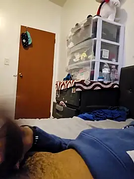 Snapshot of kingflip1992 chatting on December 4, 6:49 pm kingflip1992 online show from December 4, 6:49 pm