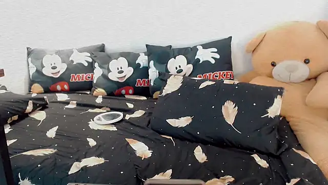 Snapshot of naugtysweetmargo69 chatting on December 5, 4:42 am naugtysweetmargo69 online show from December 5, 4:42 am