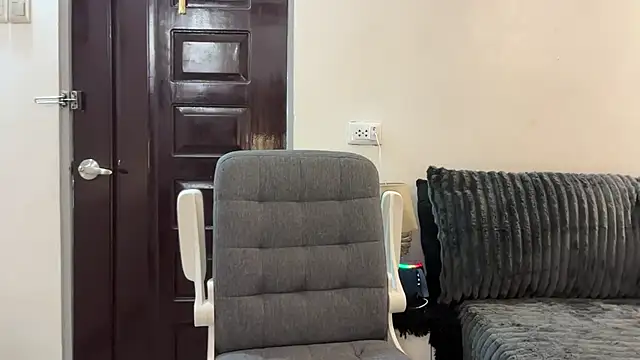 naugtysweetmargo69 online show from June 26, 3:33 am