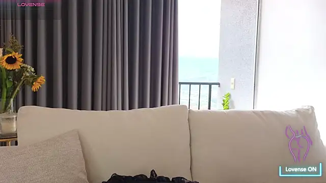 samy clay online show from April 11, 4:22 pm