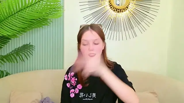 Snapshot of Samantha_Martines chatting on February 27, 3:56 pm Samantha Martines online show from February 27, 3:56 pm