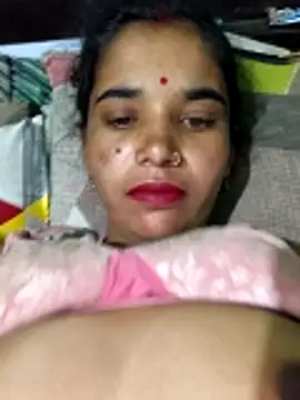 Uma sain online show from March 1, 9:50 pm