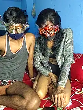 BHABHI HOT 5 online show from December 4, 5:39 am