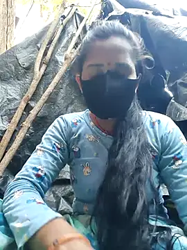 Snapshot of Punam_panjabi chatting on January 18, 10:41 am Punam panjabi online show from January 18, 10:41 am