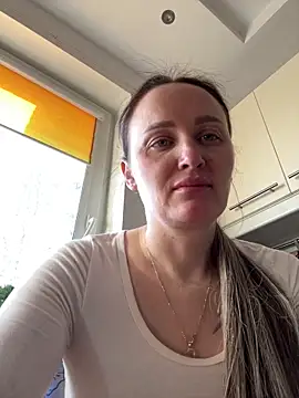 TomilaSi online show from February 28, 11:11 am