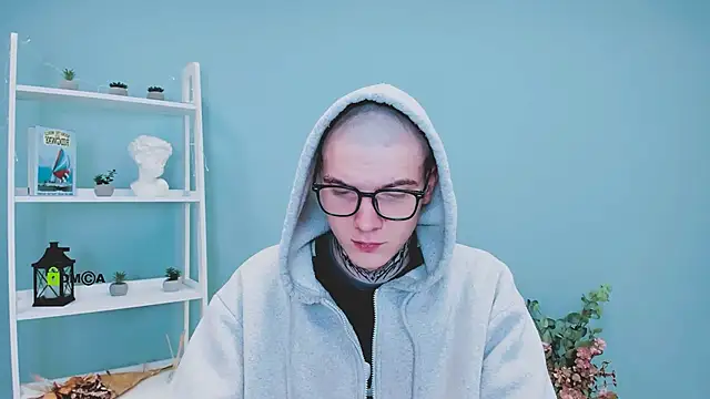 drew soft  online show from November 24, 2:39 pm