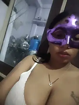 aarti03fb online show from April 5, 6:38 pm