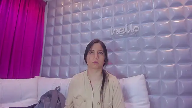 sol-angel online show from December 15, 3:49 pm