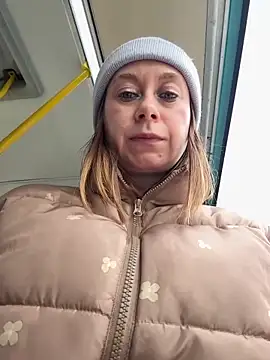 Brooke lover online show from April 5, 6:54 am