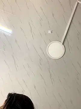 MelissaGill  online show from December 20, 3:13 am