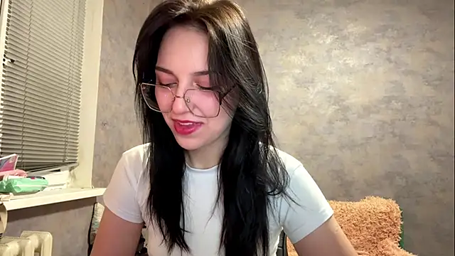 GlibRasher online show from December 16, 8:25 pm