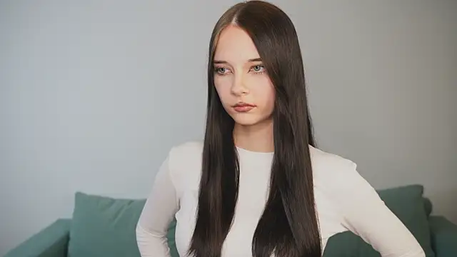 MaryannaOrgan online show from December 5, 5:09 pm