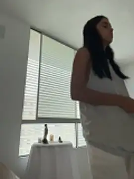 Miia moonn online show from December 1, 10:53 am