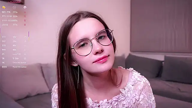 GennieKelso online show from November 30, 4:33 pm