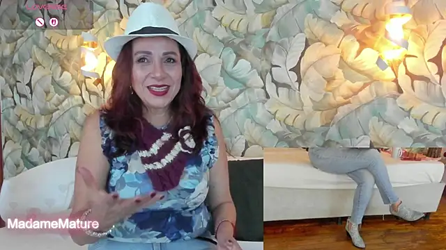 Madame Angelic 1 online show from December 3, 3:58 am