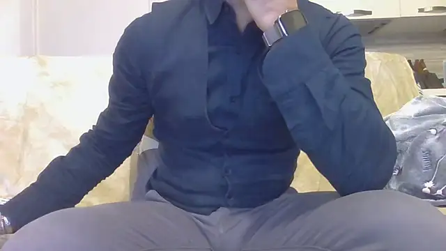 Eroshotlicker online show from February 13, 9:55 pm