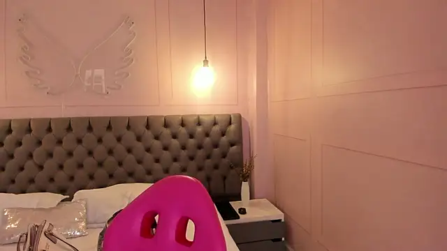 carol 69 online show from March 28, 3:33 pm