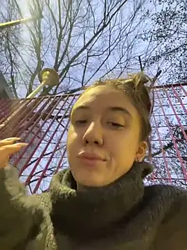 CristinaSw online show from December 21, 2:57 pm