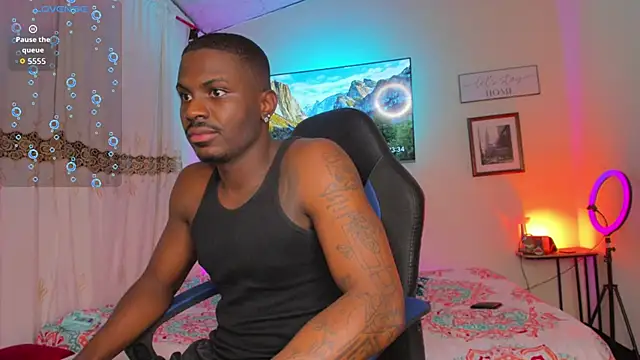 Snapshot of Ethantravis22 chatting on November 25, 4:34 am Ethantravis22 online show from November 25, 4:34 am