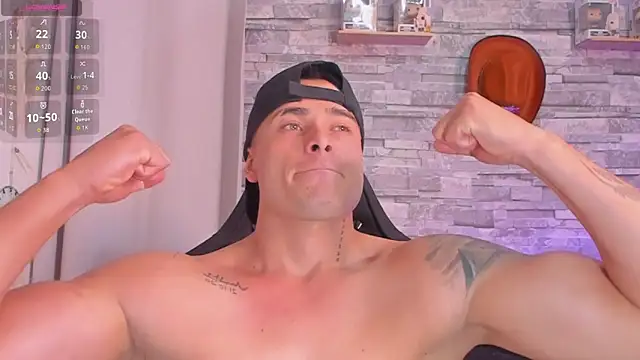 Snapshot of connorsmithvip chatting on December 1, 11:32 pm connorsmithvip online show from December 1, 11:32 pm