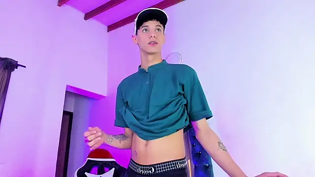 Snapshot of The_Prince_Luis chatting on November 30, 5:06 pm The Prince Luis online show from November 30, 5:06 pm