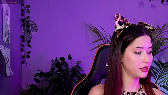 RedMidnight online show from November 26, 8:21 pm