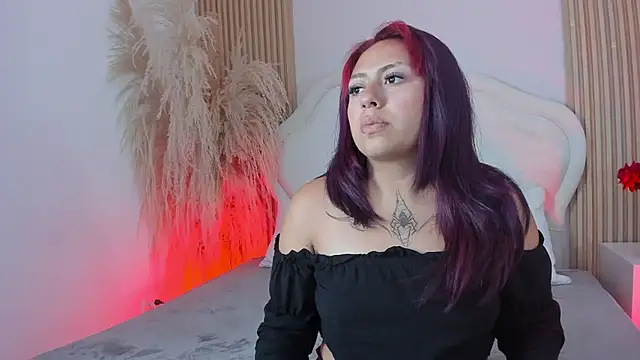 Vera Gold  online show from January 13, 3:23 am