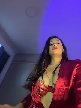 Samantafoxx  online show from April 13, 10:59 pm