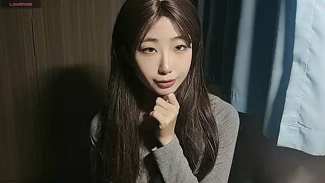 Yyoo-99 online show from December 1, 10:04 pm