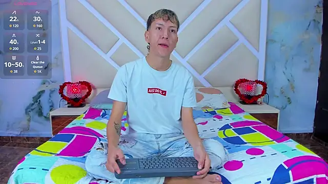 Snapshot of sammysex- chatting on November 28, 6:27 am sammysex- online show from November 28, 6:27 am