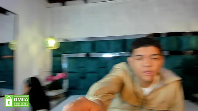  bonnyandclyde online show from January 15, 12:32 pm