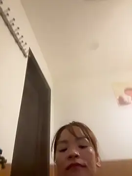 Snapshot of _Joyeveryday_ chatting on November 28, 2:53 pm Joyeveryday online show from November 28, 2:53 pm